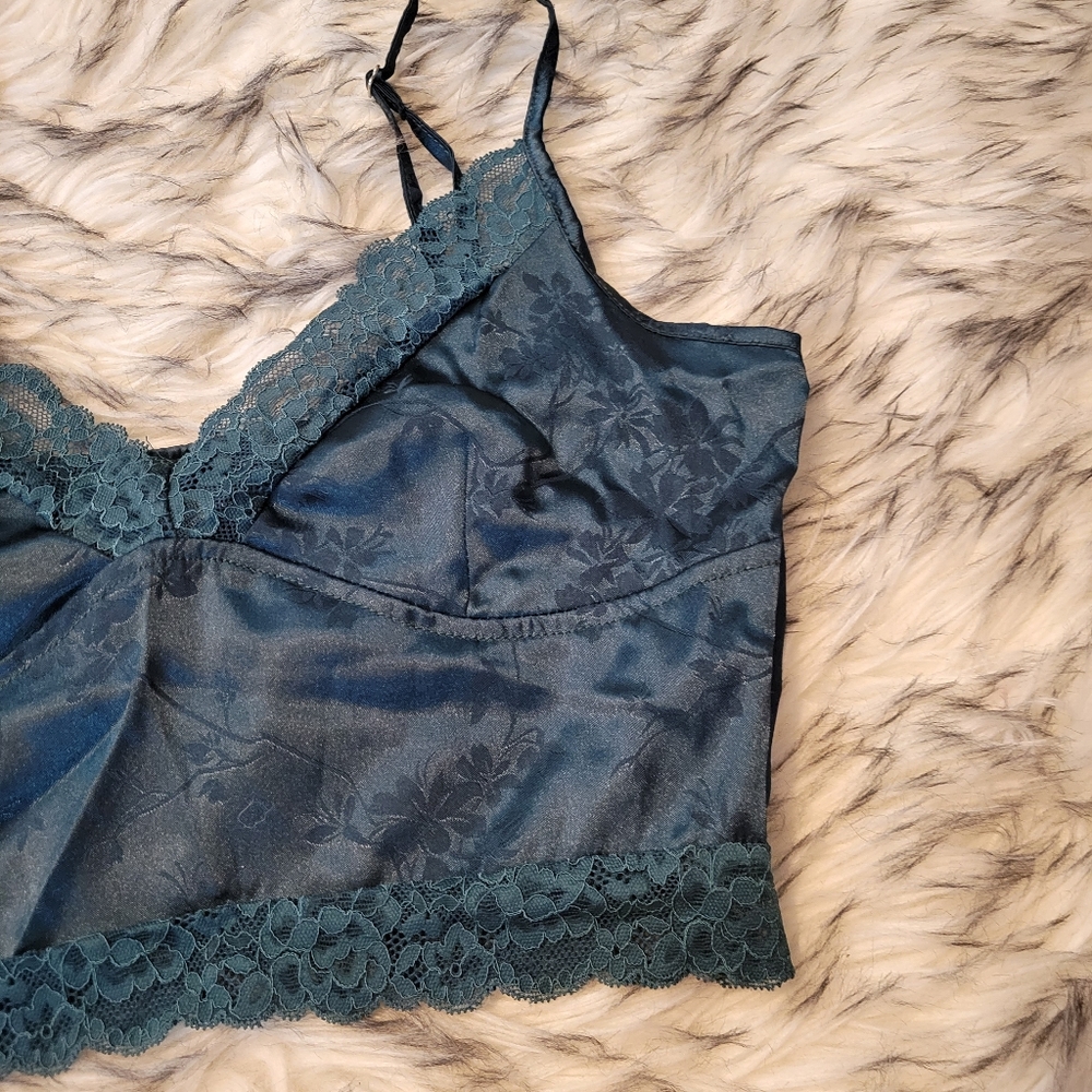 SHEIN Jacquard lace trim cami top green small - Picture 4 of 10
